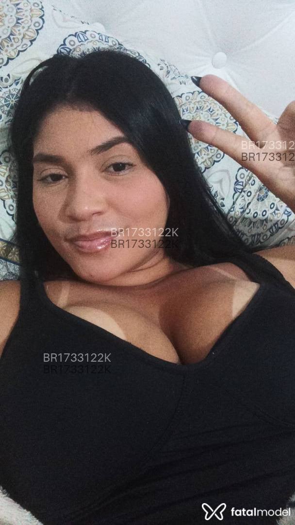 Acompanhante mulher morena (o) de olhos castanhos em Petrópolis Acompanhante mulher morena (o) de olhos castanhos em Petrópolis - Gabrielly