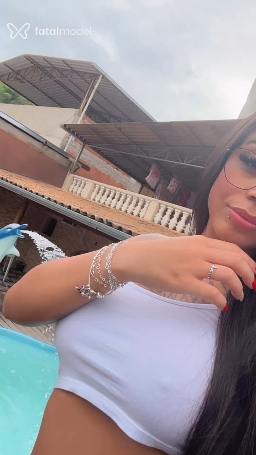 Acompanhante mulher com cabelo castanho de olhos pretos em Pouso Alegre Acompanhante mulher com cabelo castanho de olhos pretos em Pouso Alegre - Stefany Luiza