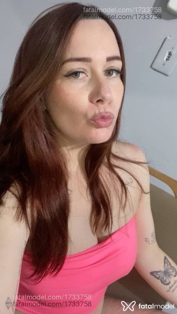 Acompanhante mulher ruiva (o) de olhos verdes - Sofhia