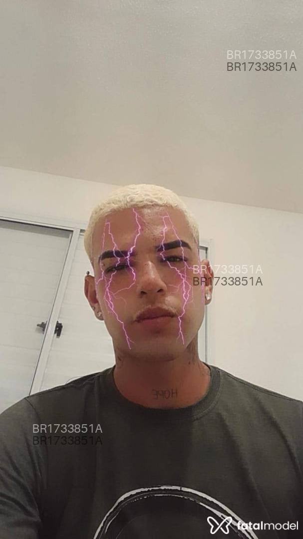 Acompanhante homem morena (o) de olhos castanhos em Ipatinga Acompanhante homem morena (o) de olhos castanhos em Ipatinga - Filipe