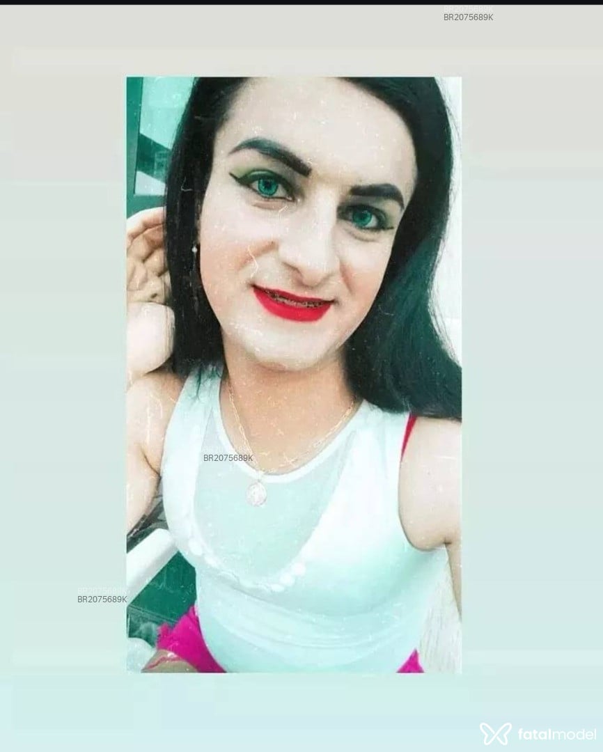 Acompanhante mulher trans morena (o) de olhos pretos em Salto Veloso Acompanhante mulher trans morena (o) de olhos pretos em Salto Veloso - Adryana