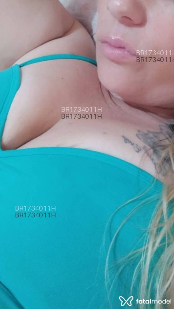 Acompanhante mulher loira (o) de olhos azuis em Conselheiro Lafaiete - Penélope