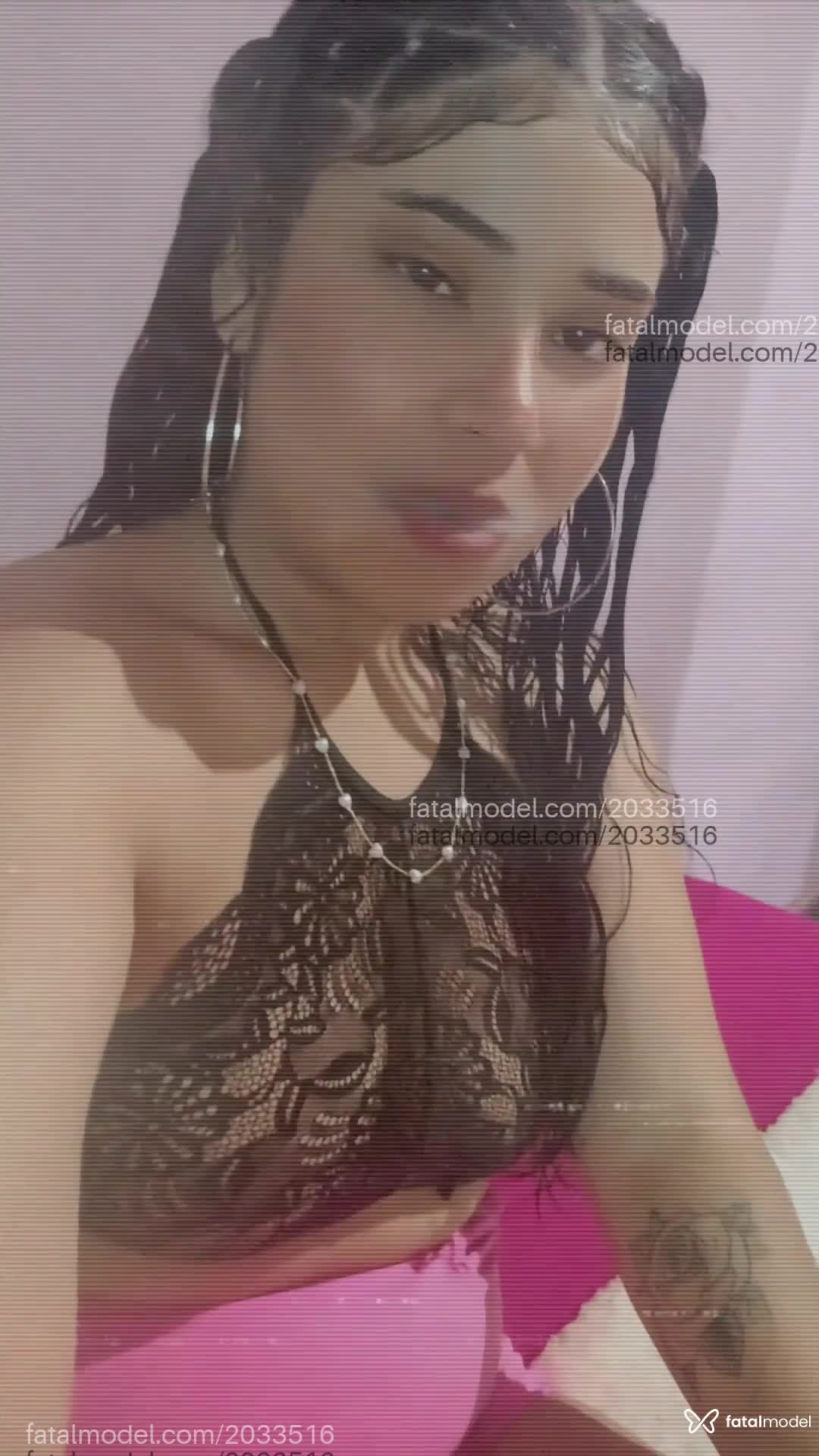 Acompanhante mulher com cabelo castanho de olhos castanhos em Catanduva - Renata