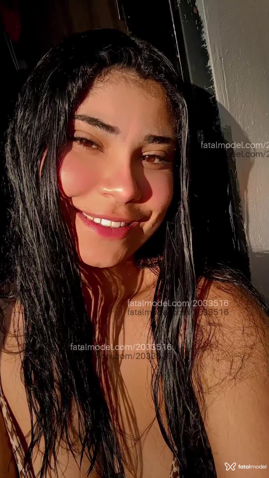 Acompanhante mulher com cabelo castanho de olhos castanhos em Catanduva - Renata