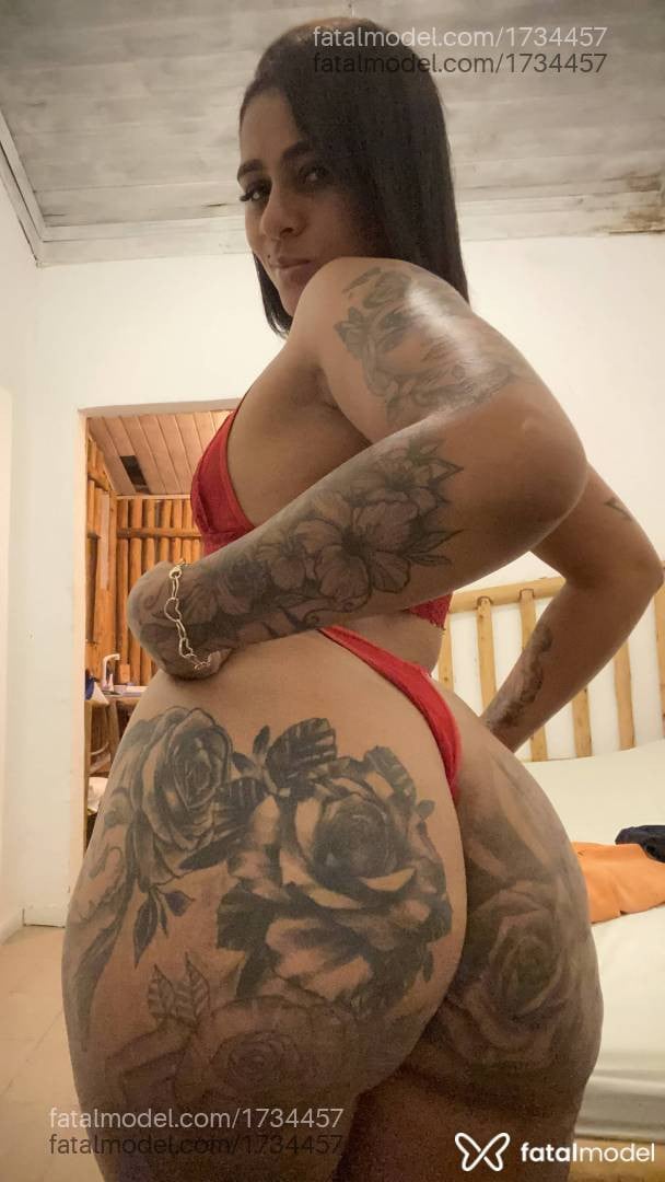 Acompanhante mulher com cabelo castanho de olhos castanhos em Curvelo - Maria Luiza