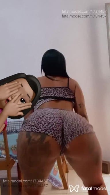 Acompanhante mulher com cabelo castanho de olhos castanhos em Curvelo - Maria Luiza