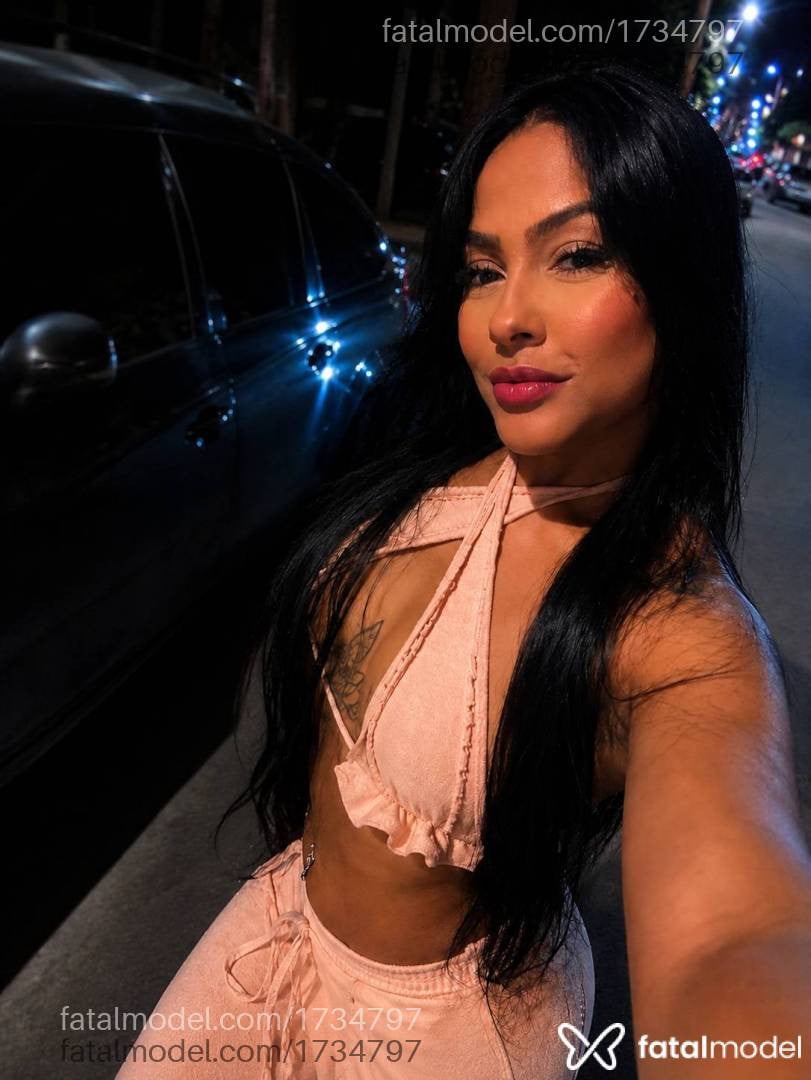 Acompanhante mulher morena (o) de olhos pretos em Palmeira das Missões - Mirela Santos