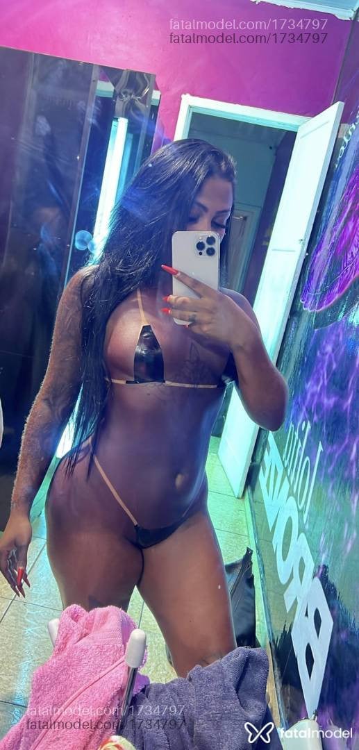 Acompanhante mulher morena (o) de olhos pretos em Panambi - Mirela Santos