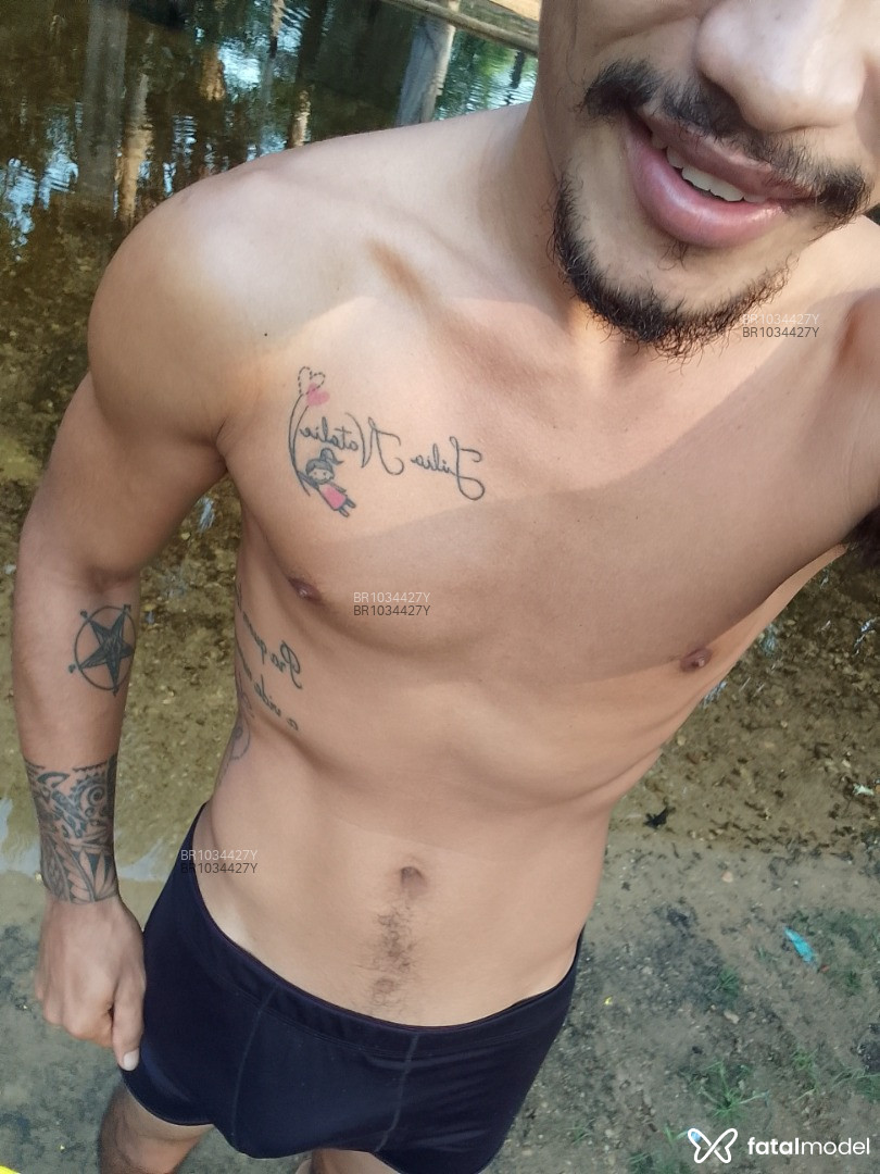 Acompanhante homem morena (o) de olhos mel - Bruno Acompanhante homem morena (o) de olhos mel - Bruno