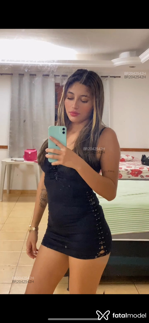 Acompanhante mulher ruiva (o) de olhos castanhos em Goiânia Acompanhante mulher ruiva (o) de olhos castanhos em Goiânia - Layla