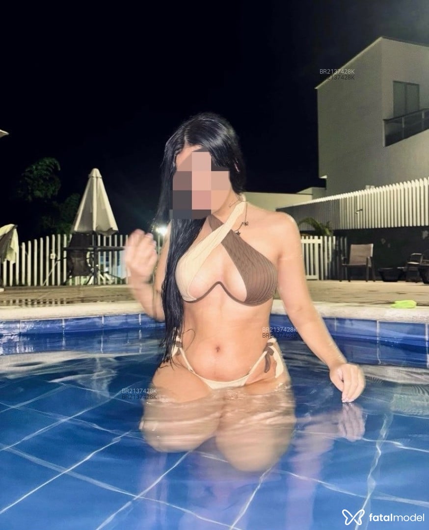 Acompanhante mulher loira (o) de olhos castanhos em Vitória da Conquista - Ananda