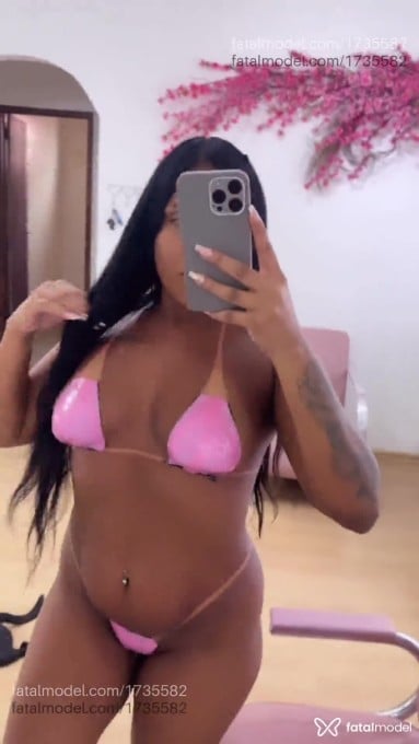 Acompanhante mulher morena (o) de olhos pretos em Contagem - Nicolle Souza