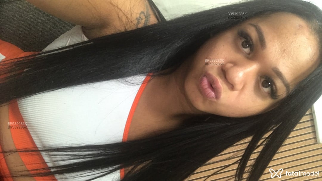 Acompanhante travesti morena (o) de olhos castanhos em Teresina - Emanuelly Gomes