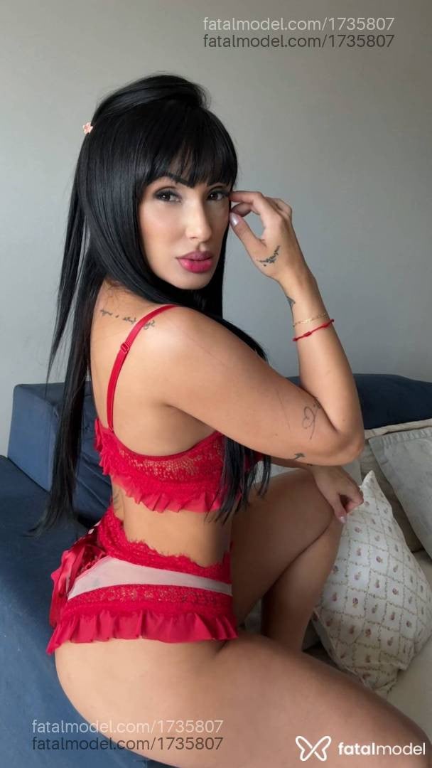 Acompanhante mulher morena (o) de olhos castanhos - Alice Saad