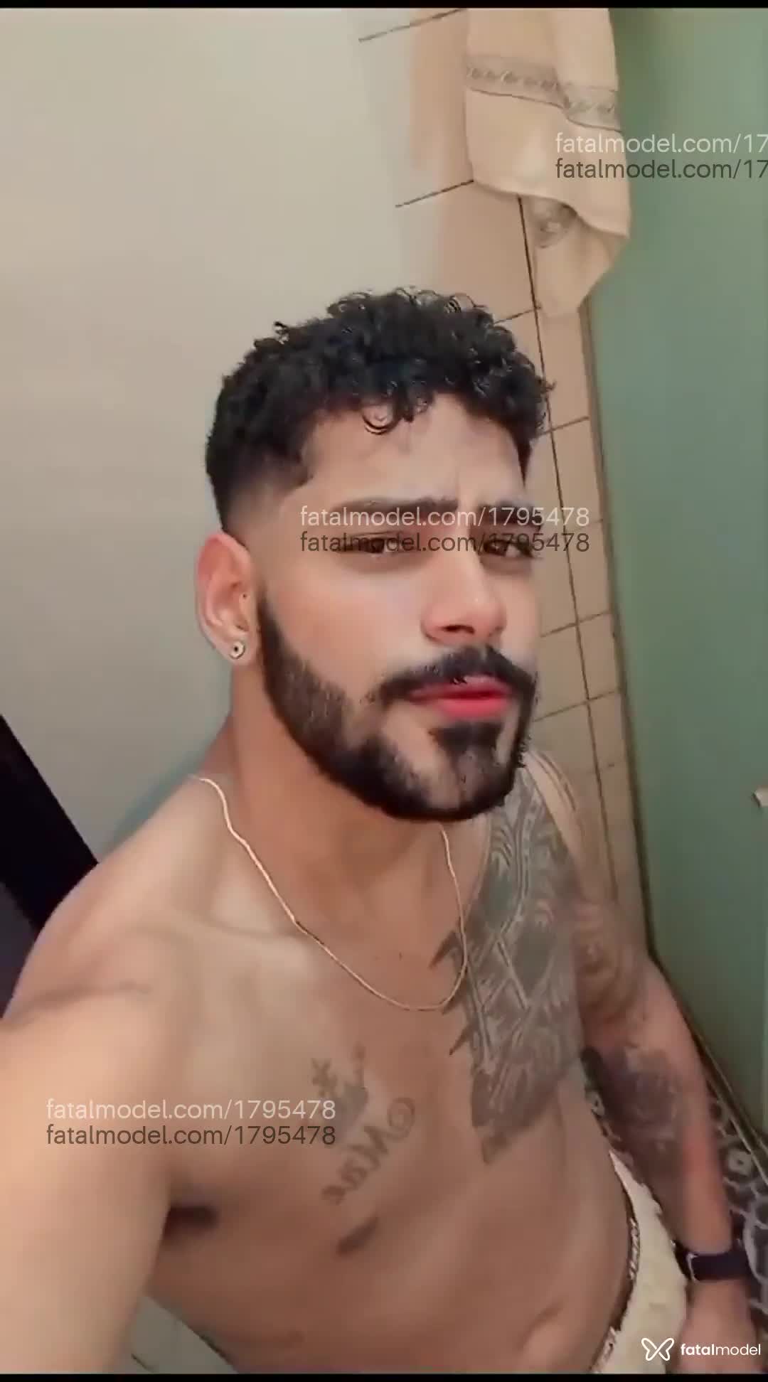 Acompanhante homem morena (o) de olhos pretos em Belo Horizonte - Marcelo