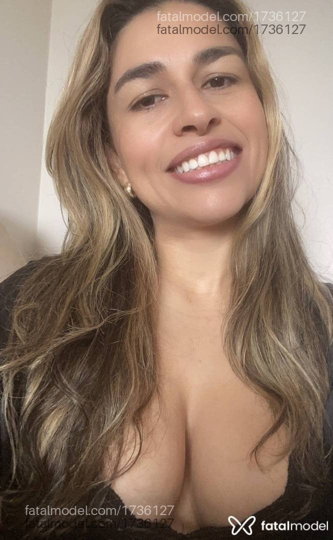 Acompanhante mulher com cabelo castanho de olhos castanhos - Marion