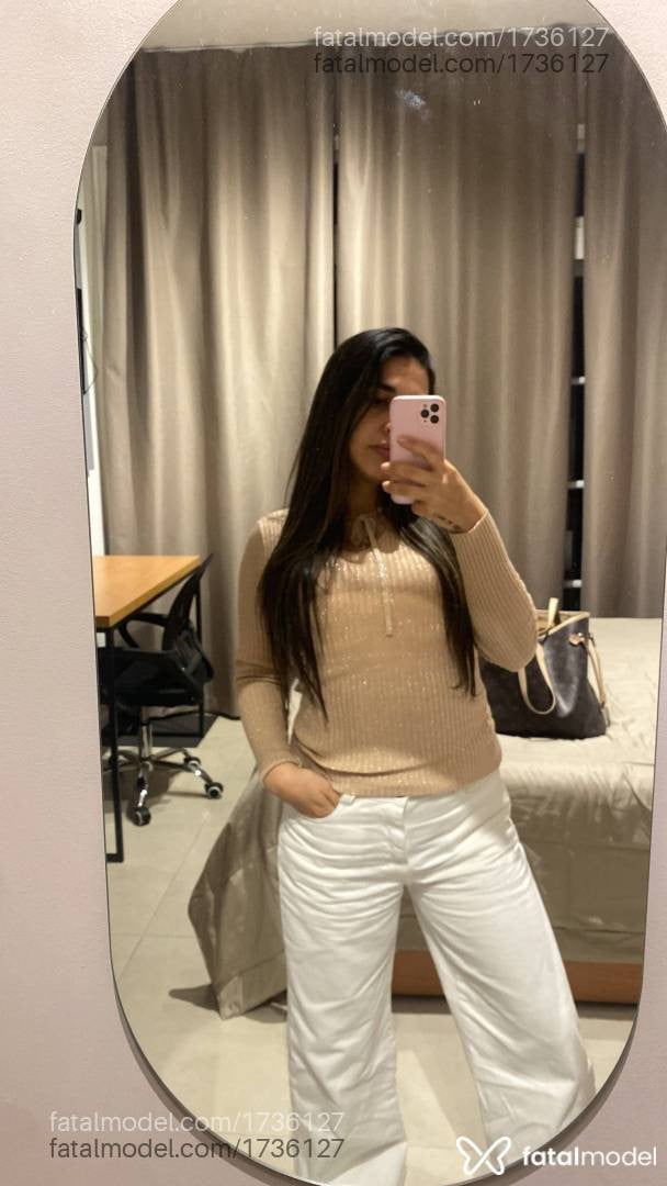 Acompanhante mulher com cabelo castanho de olhos castanhos em Santiago - Marion