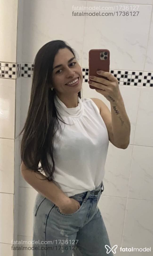 Acompanhante mulher com cabelo castanho de olhos castanhos - Marion