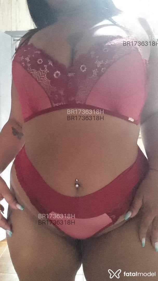 Acompanhante mulher morena (o) de olhos castanhos em Juara - Stefany