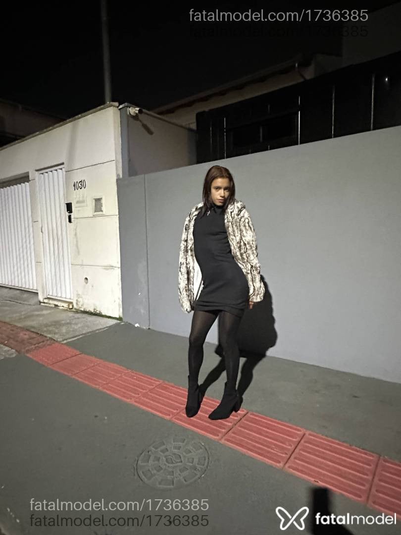 Acompanhante mulher morena (o) de olhos castanhos em Balneário Camboriú - Jade