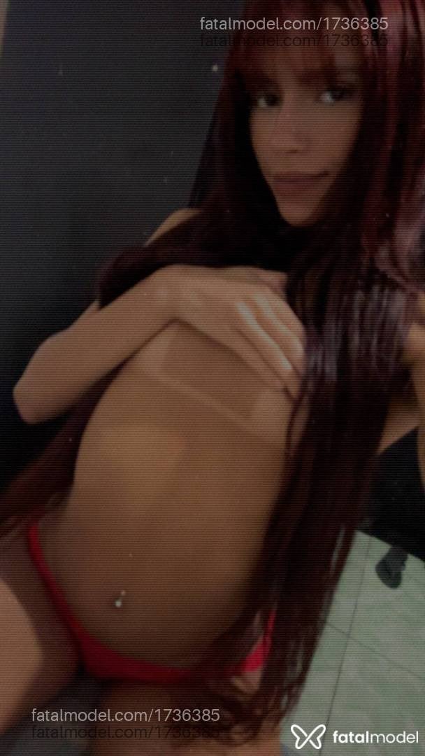 Acompanhante mulher morena (o) de olhos castanhos - Jade