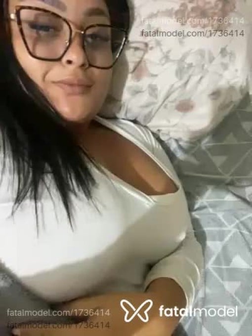 Acompanhante mulher morena (o) de olhos castanhos em Volta Redonda - Layla Martins