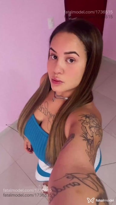 Acompanhante mulher morena (o) de olhos mel - Melissa Sales Acompanhante mulher morena (o) de olhos mel - Melissa Sales