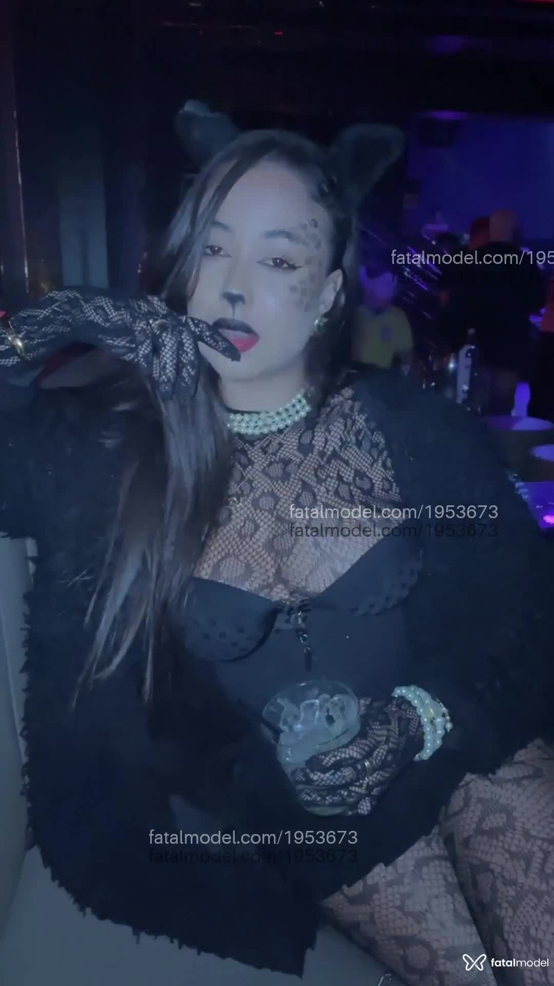 Acompanhante mulher com cabelo castanho de olhos castanhos em Rio de Janeiro - July Alencar