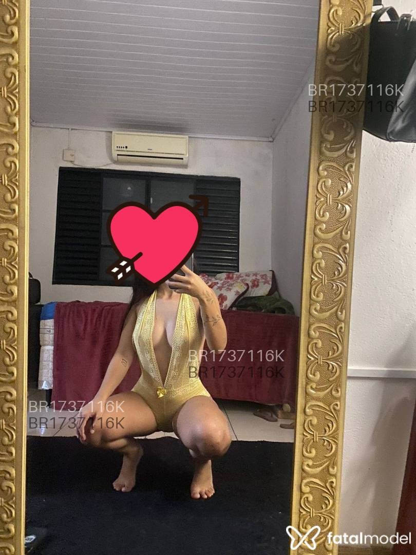 Acompanhante mulher com cabelo castanho de olhos castanhos em Venâncio Aires - Bruninha