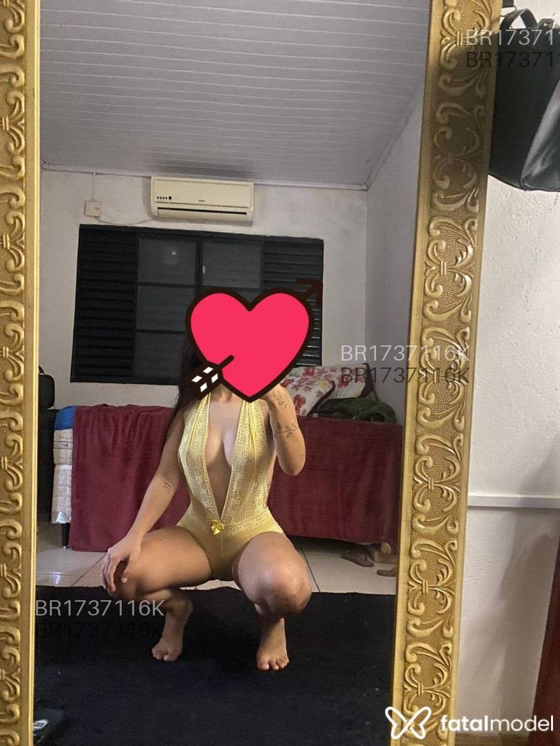 Acompanhante mulher com cabelo castanho de olhos castanhos em Venâncio Aires - Bruninha