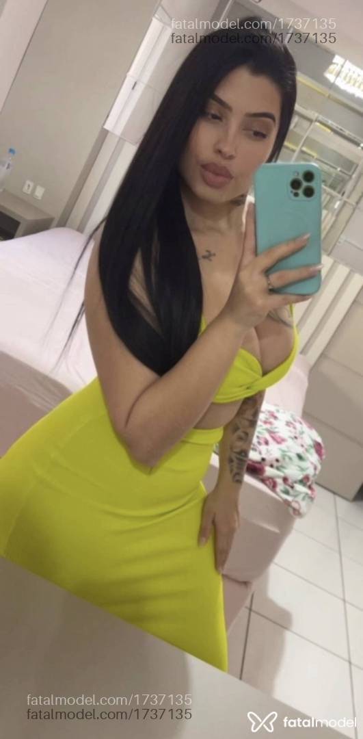 Acompanhante mulher morena (o) de olhos castanhos em Paranaguá - Manuela