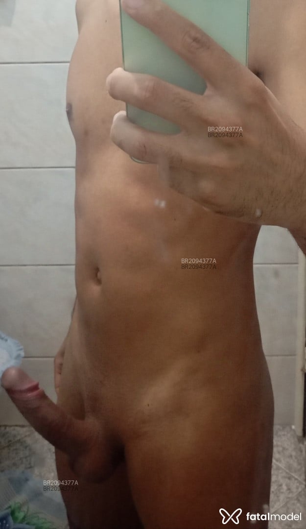 Acompanhante homem morena (o) de olhos pretos em Rio de Janeiro - Michael