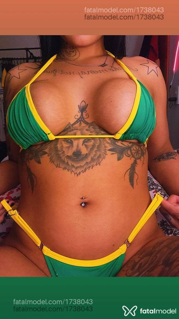 Acompanhante mulher morena (o) de olhos castanhos - Mel