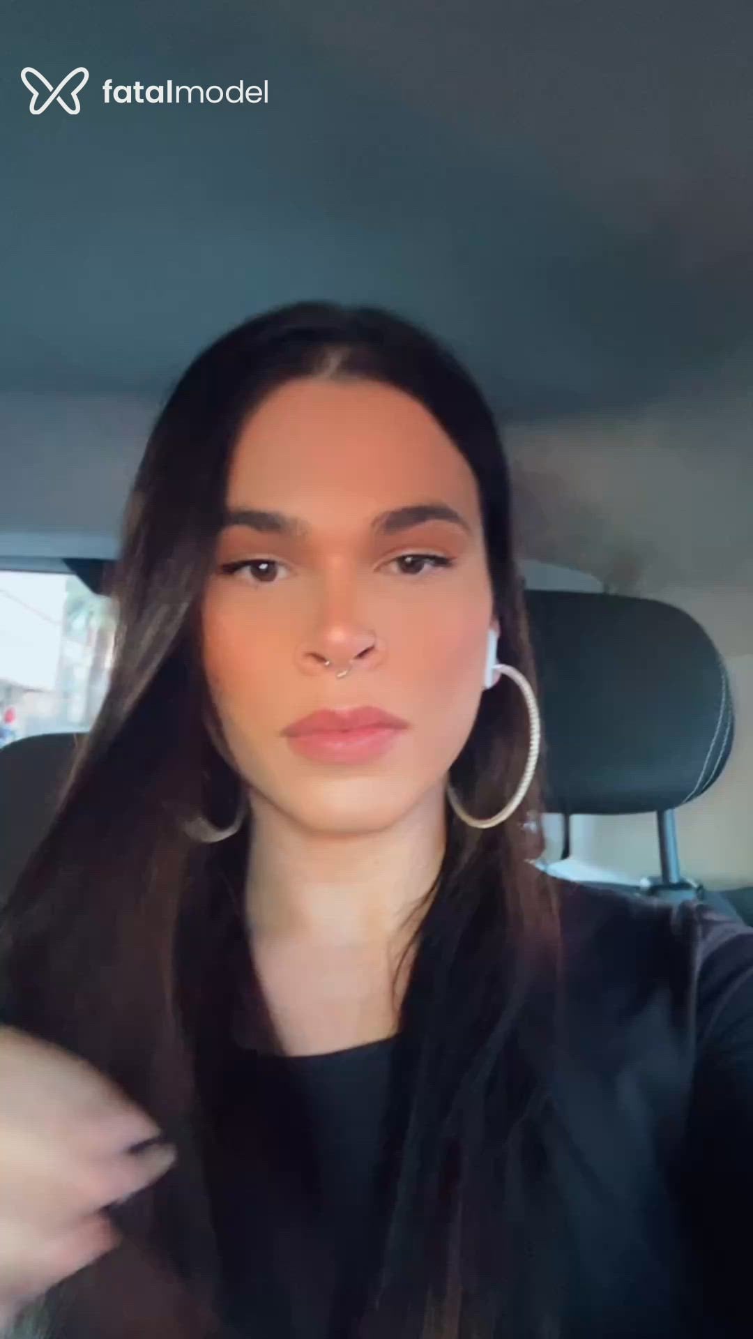 Acompanhante mulher trans com cabelo castanho de olhos castanhos em Bagé Acompanhante mulher trans com cabelo castanho de olhos castanhos em Bagé - BadSheron