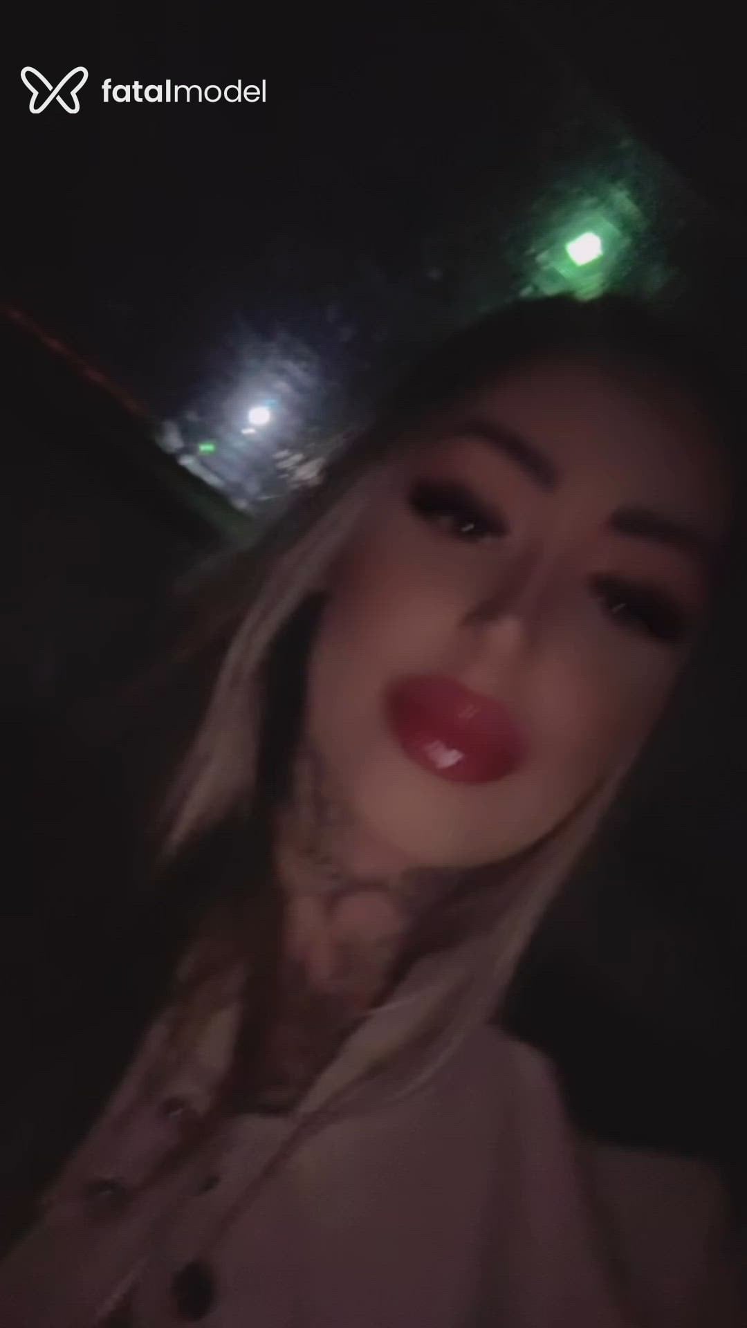 Acompanhante mulher loira (o) de olhos mel em São José dos Campos Acompanhante mulher loira (o) de olhos mel em São José dos Campos - Isabela