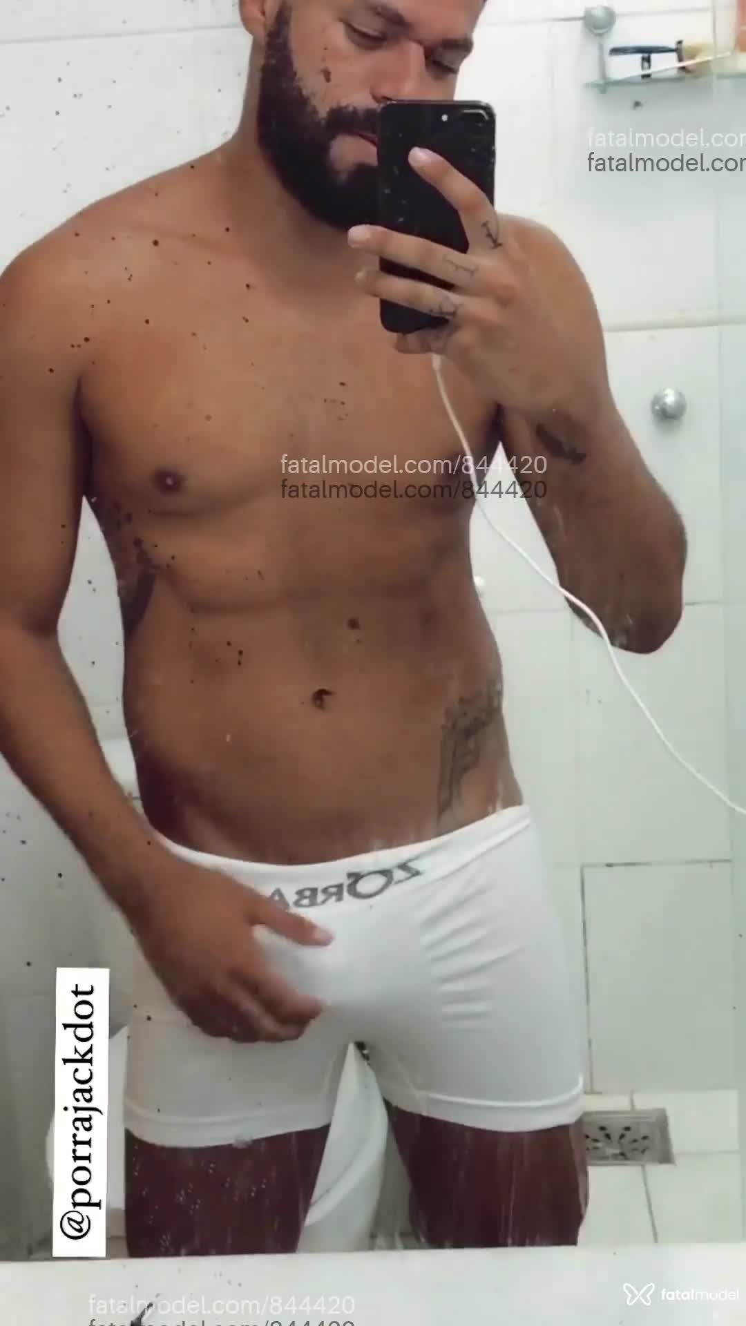 Conheça Yago Acompanhante Em Foz Do Iguaçu
