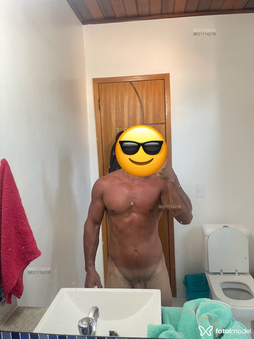 Acompanhante homem com cabelo castanho de olhos castanhos em Rio de Janeiro - Bruno