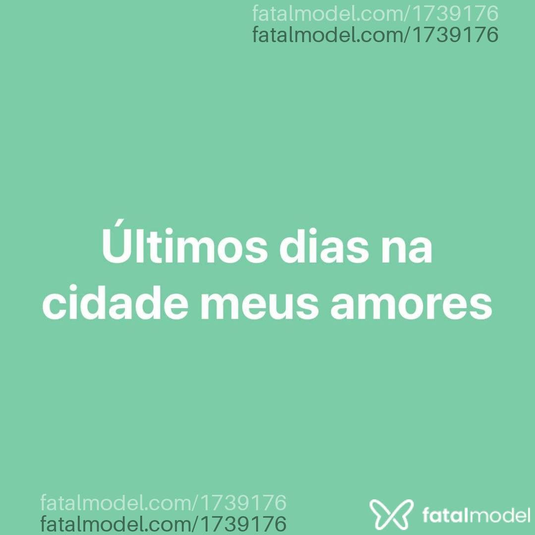 Acompanhante mulher trans morena (o) de olhos castanhos - Karlla Schneider