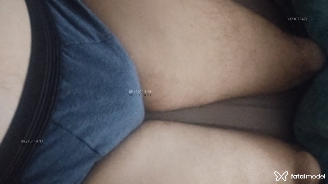 Acompanhante homem com cabelo castanho de olhos azuis em Rio do Sul Acompanhante homem com cabelo castanho de olhos azuis em Rio do Sul - Bibisex
