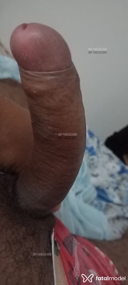 Acompanhante homem morena (o) de olhos castanhos em Camaçari - Villa