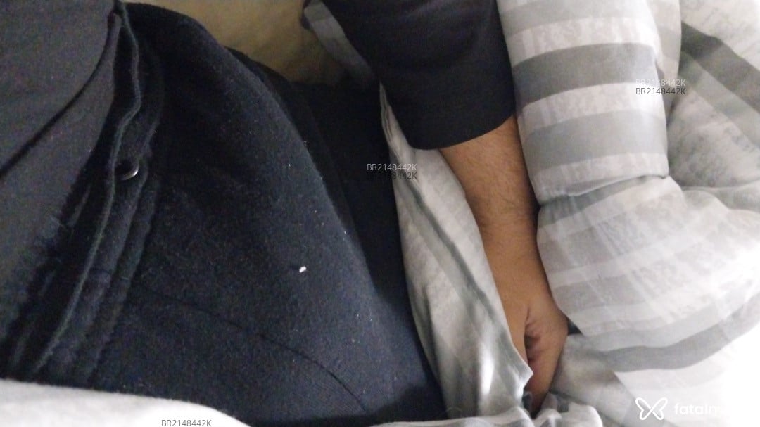 Acompanhante homem com cabelo castanho de olhos castanhos em Santos - Gustavo