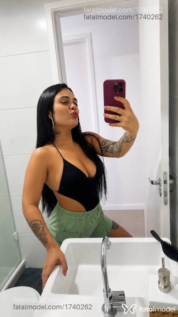 Acompanhante mulher morena (o) de olhos castanhos - Anny lopes