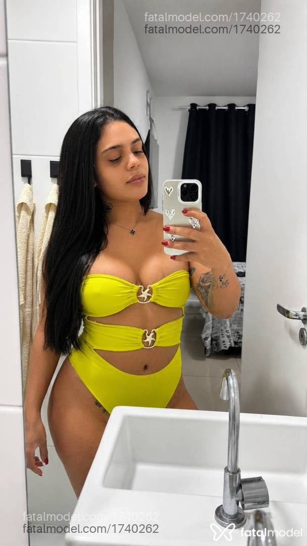 Acompanhante mulher morena (o) de olhos castanhos - Anny lopes