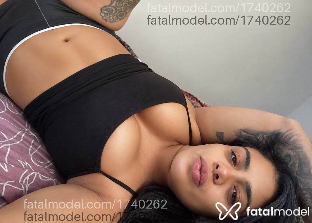 Acompanhante mulher morena (o) de olhos castanhos - Anny lopes
