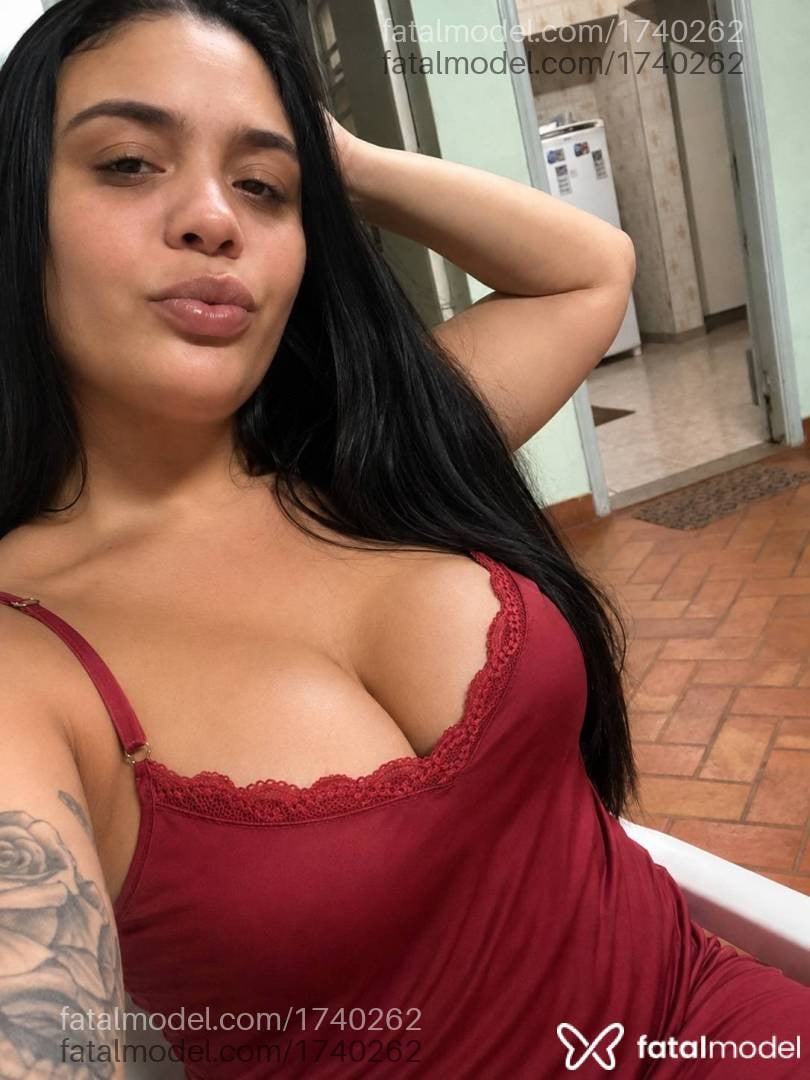 Acompanhante mulher morena (o) de olhos castanhos - Anny lopes