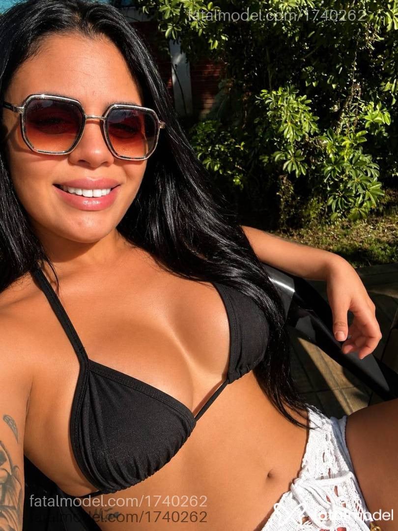 Acompanhante mulher morena (o) de olhos castanhos - Anny lopes
