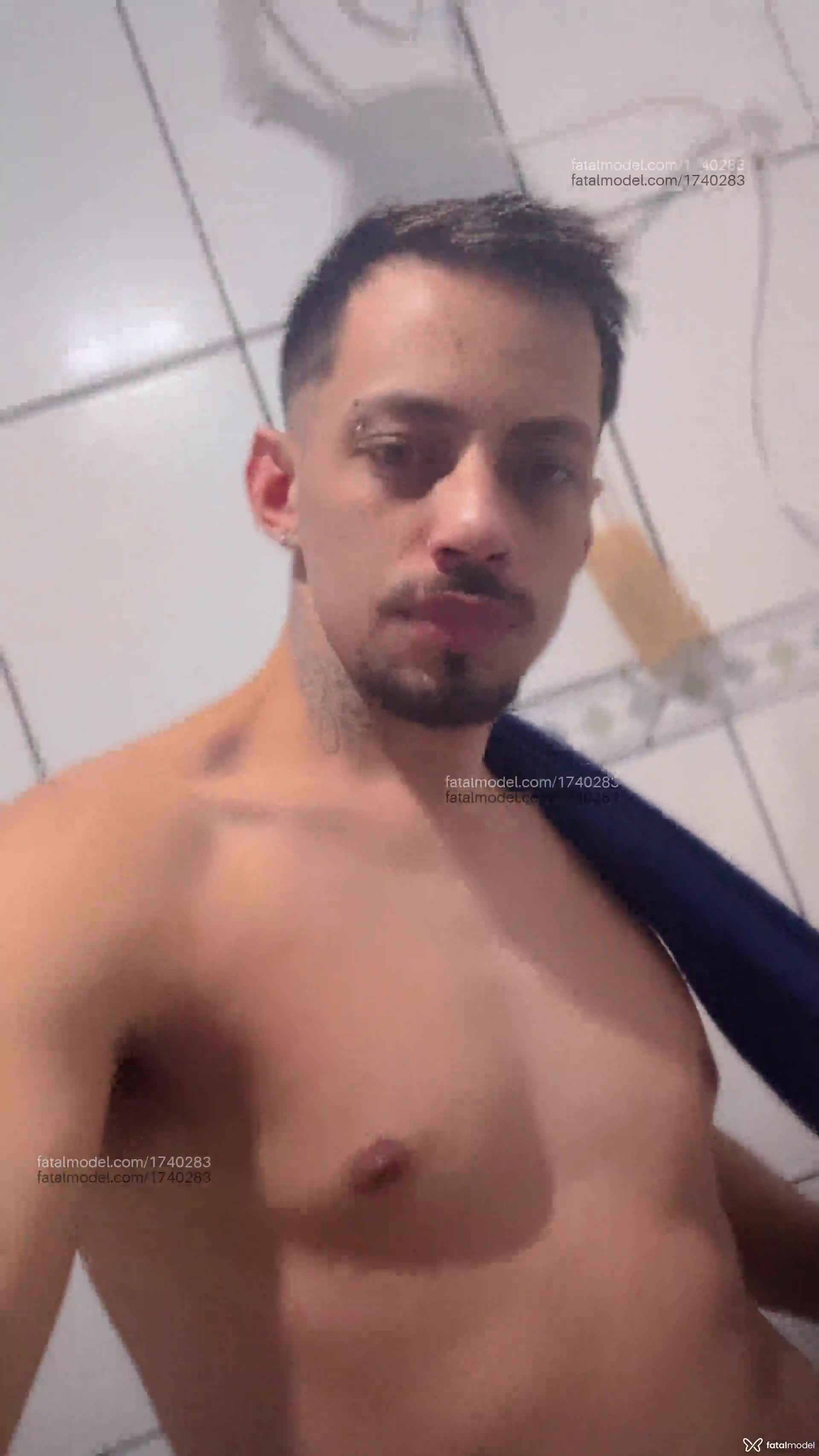 Acompanhante homem morena (o) de olhos mel em São Paulo Acompanhante homem morena (o) de olhos mel em São Paulo - Marcelo