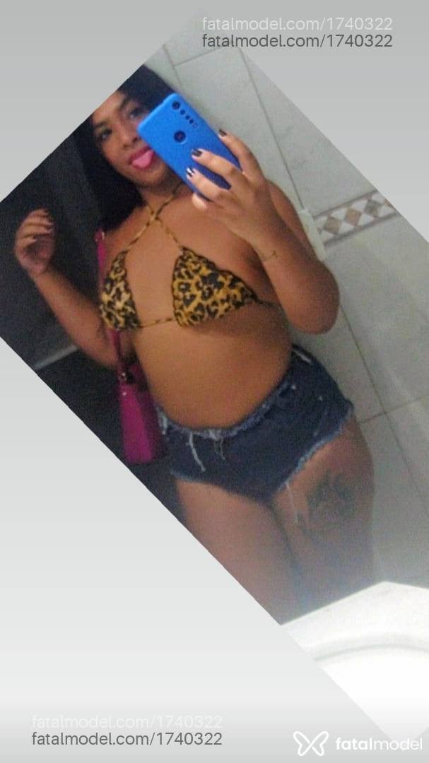 Acompanhante mulher trans morena (o) de olhos pretos em Torres - Morenaespetacular