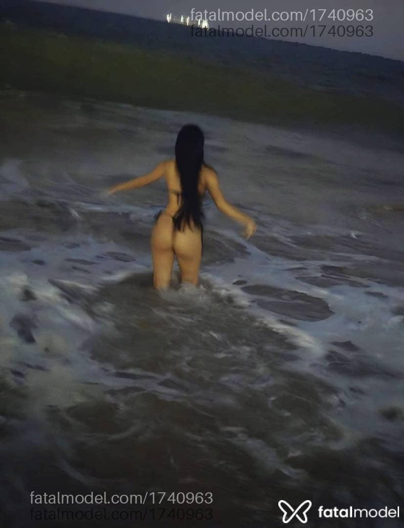 Acompanhante mulher com cabelo castanho de olhos castanhos em Baixo Guandu - Paloma
