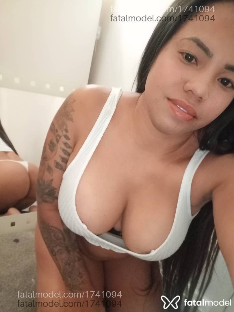 Acompanhante mulher com cabelo castanho de olhos pretos em Porto Alegre - Sara Maria